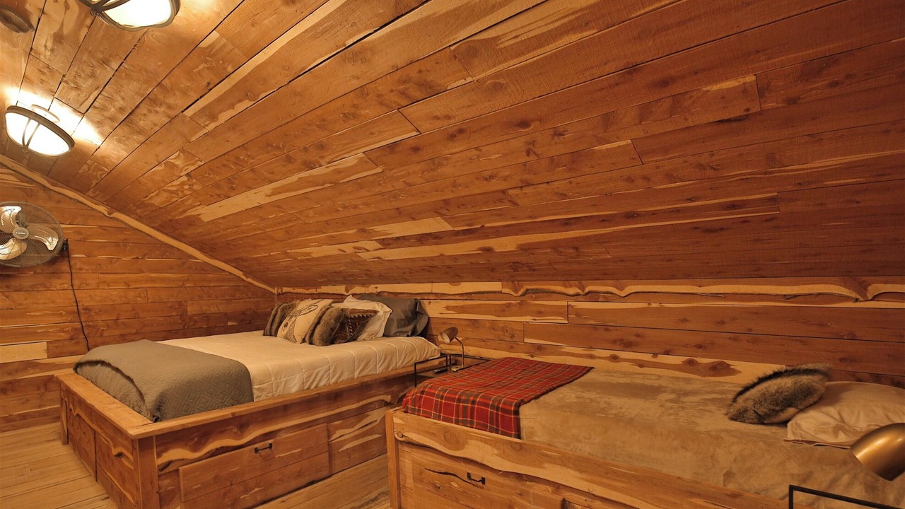 Photo of Bedroom in Elmwood Area