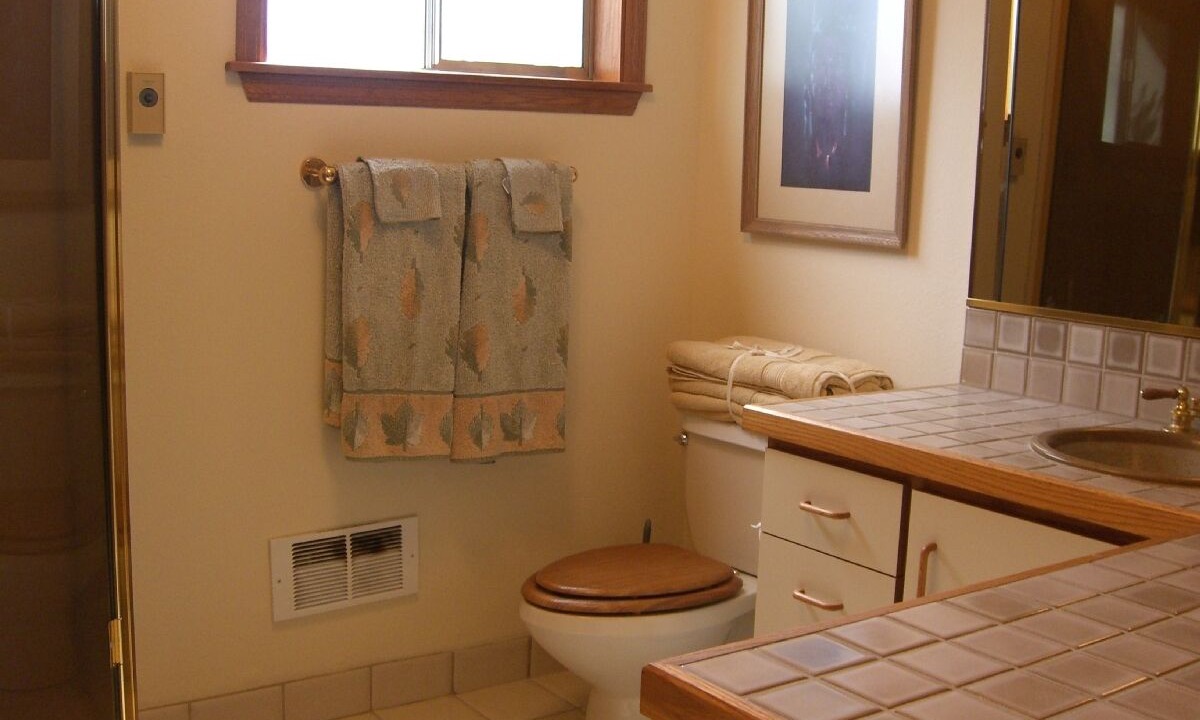 Photo of Bathroom in Fox Island
