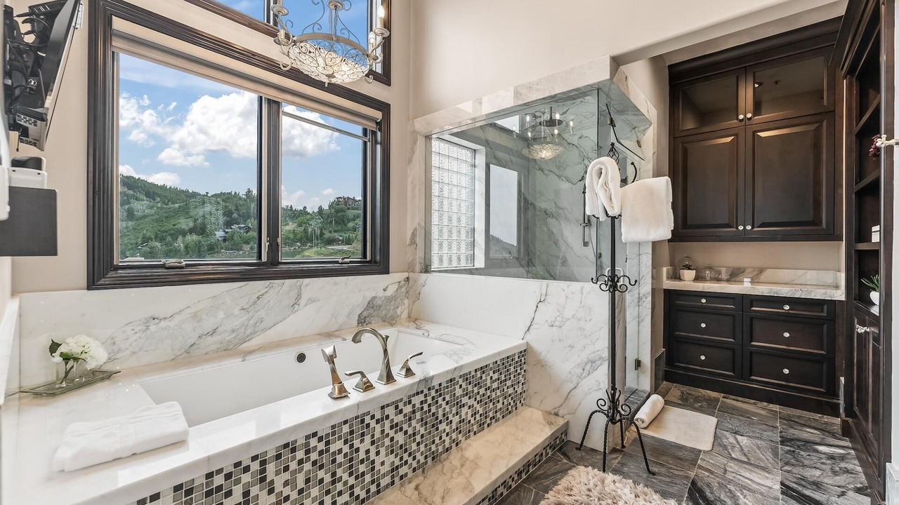 Photo of Bathroom in Deer Valley