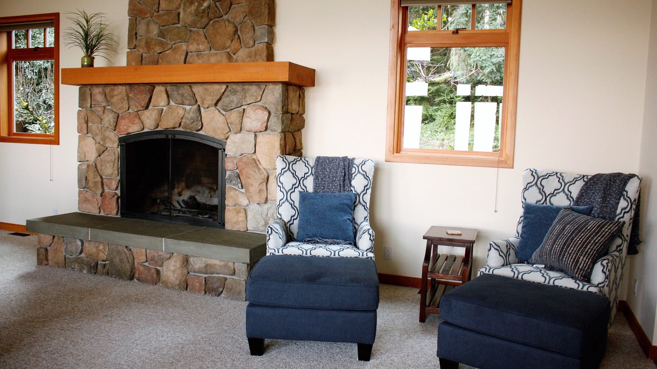 Photo of Livingroom in Rollingbay