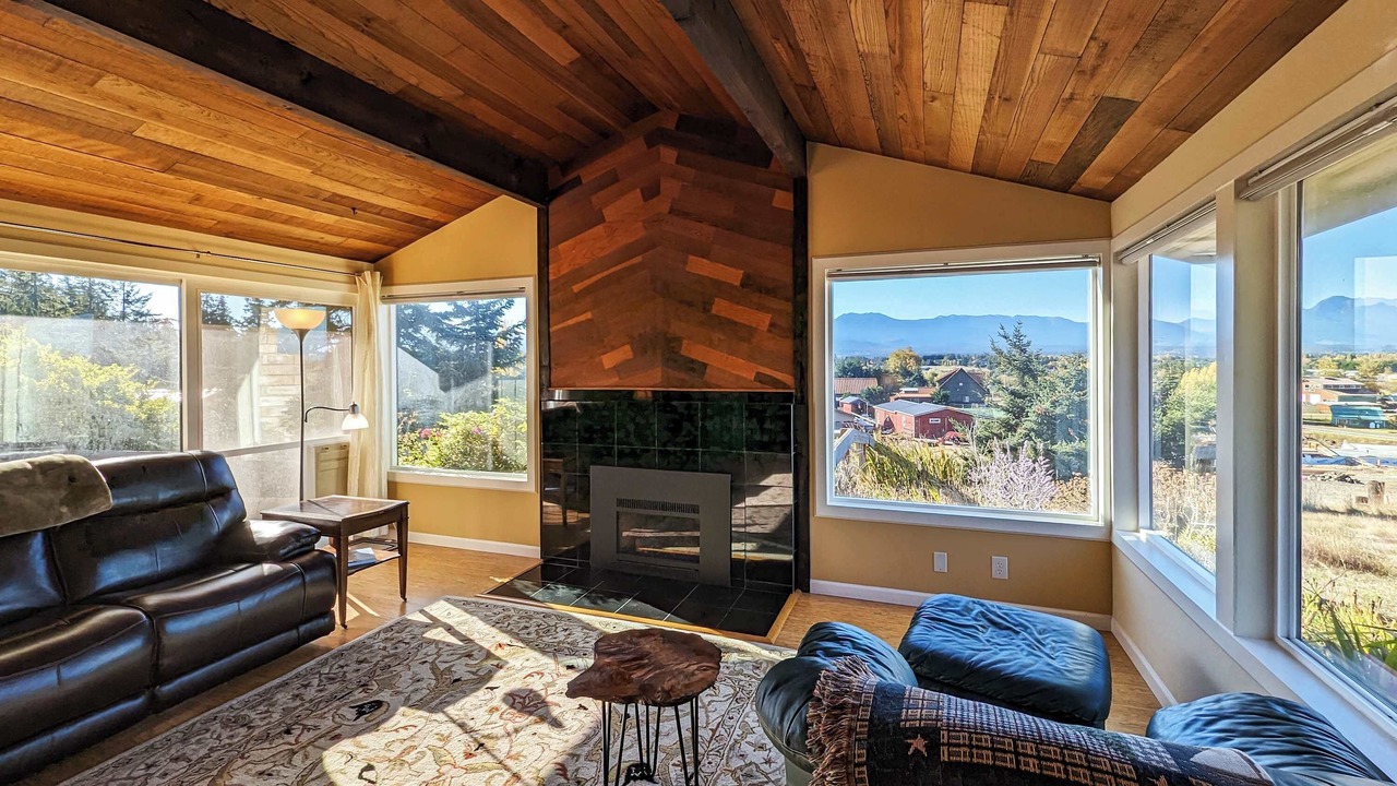 Photo of Livingroom in Sequim