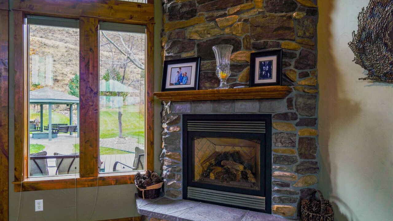 Photo of Livingroom in Baker City