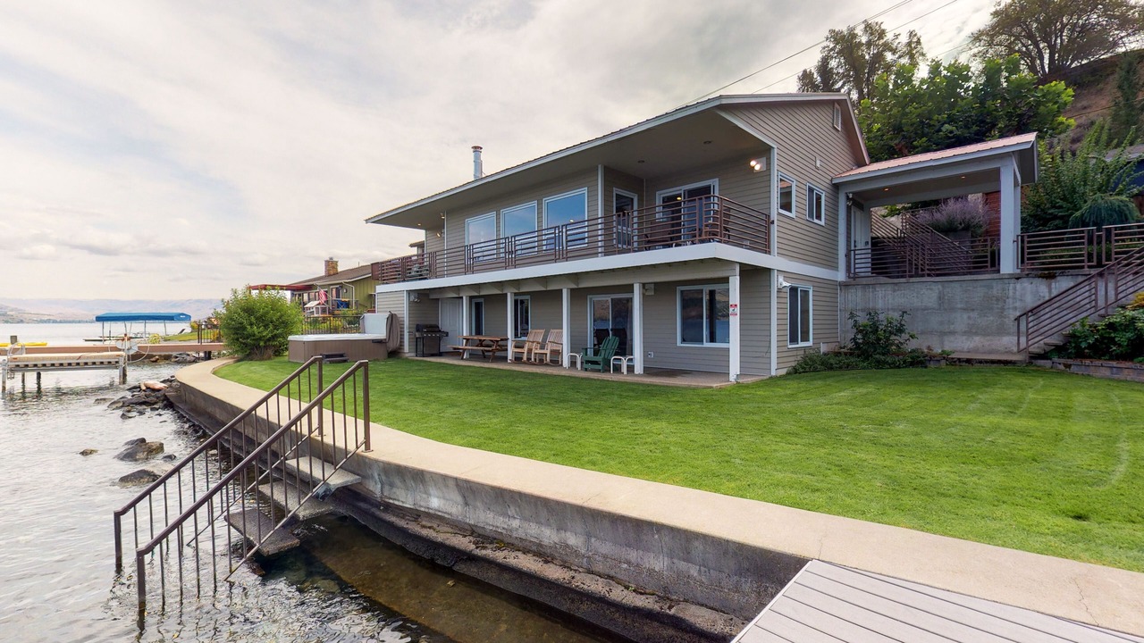 Photo of Outdoor in Chelan