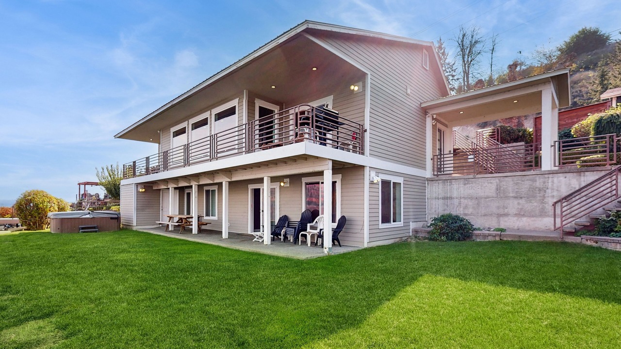 Photo of Outdoor in Chelan