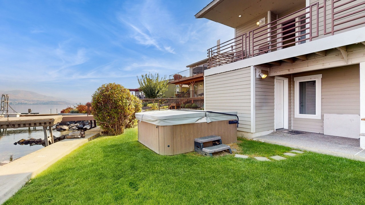 Photo of Patio Balcony in Chelan