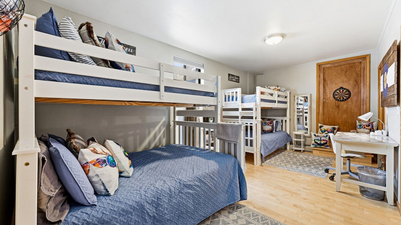 Photo of Bedroom in Castle Rock