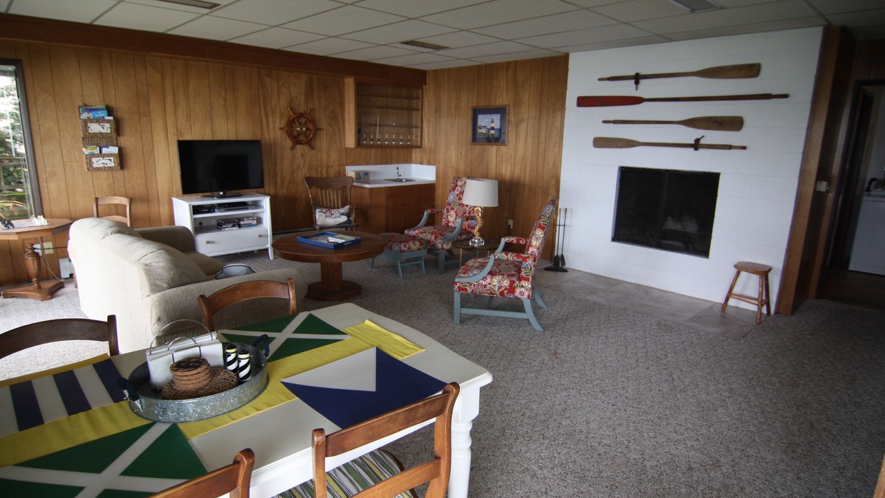 Photo of Livingroom in West Seattle