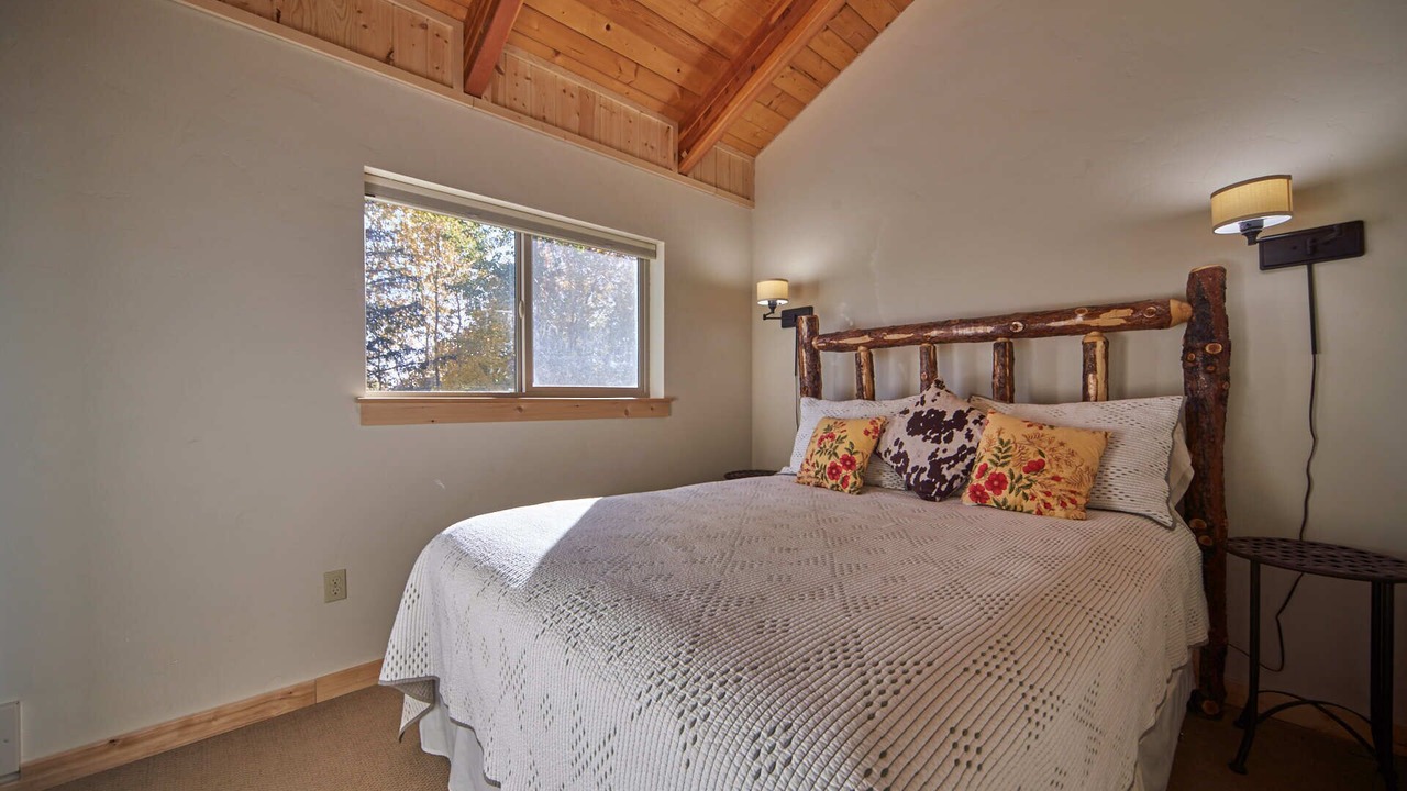 Photo of Bedroom in Joseph