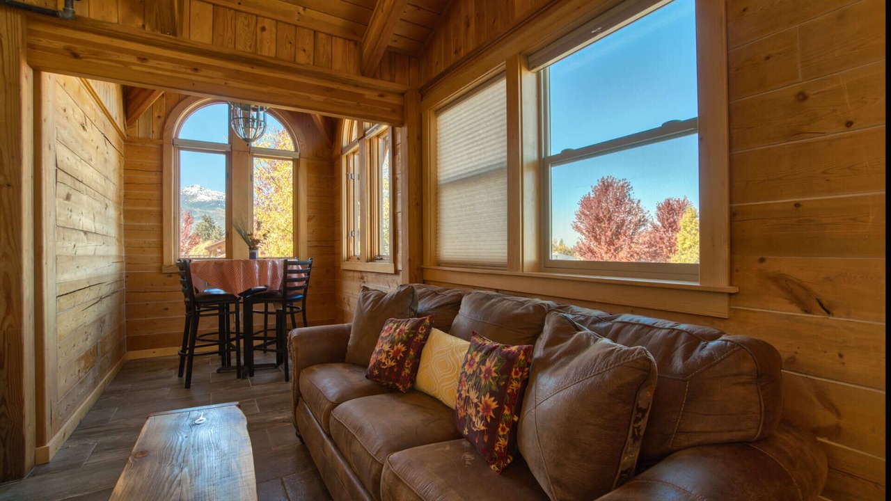 Photo of Livingroom in Joseph