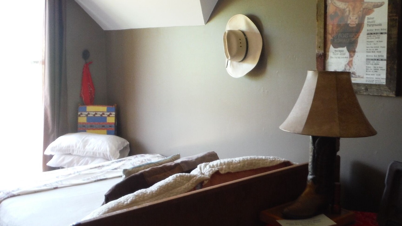 Photo of Bedroom in Baker City