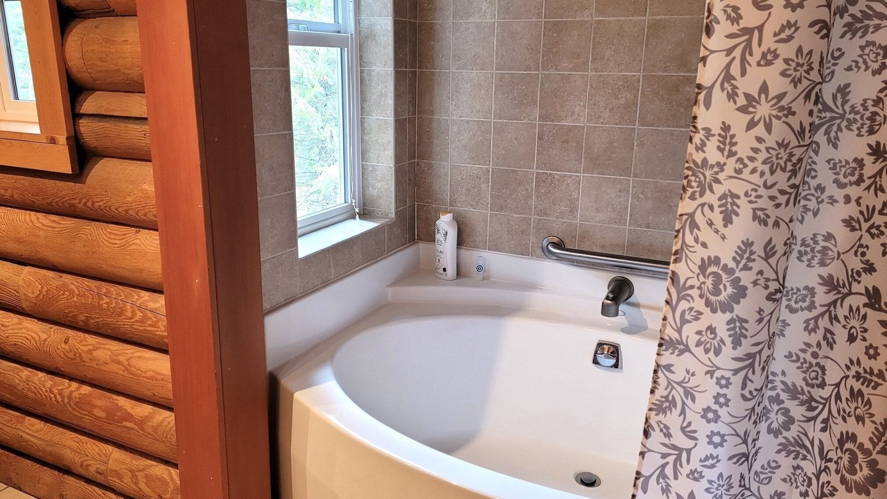 Photo of Bathroom in Winthrop