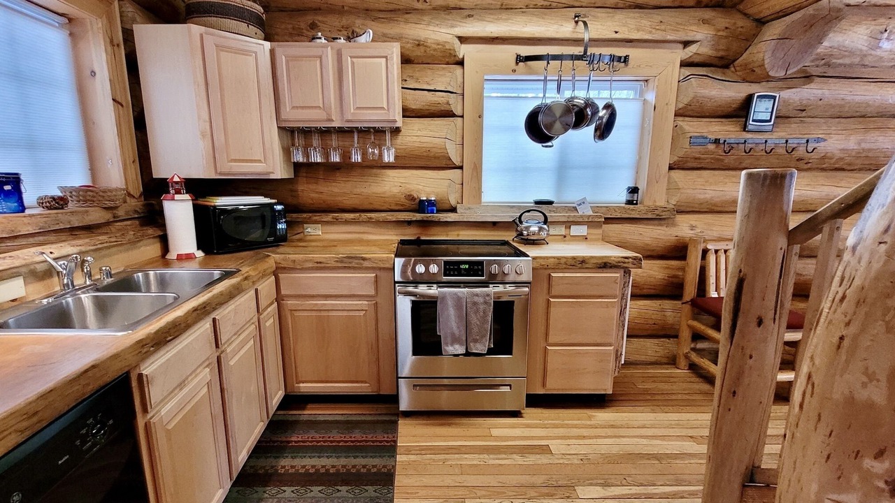 Photo of Kitchen in Winthrop