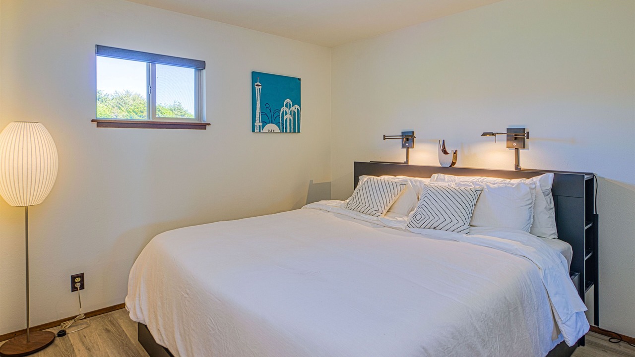 Photo of Bedroom in Moclips