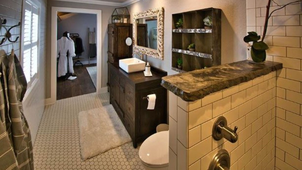 Photo of Bathroom in Milton-Freewater