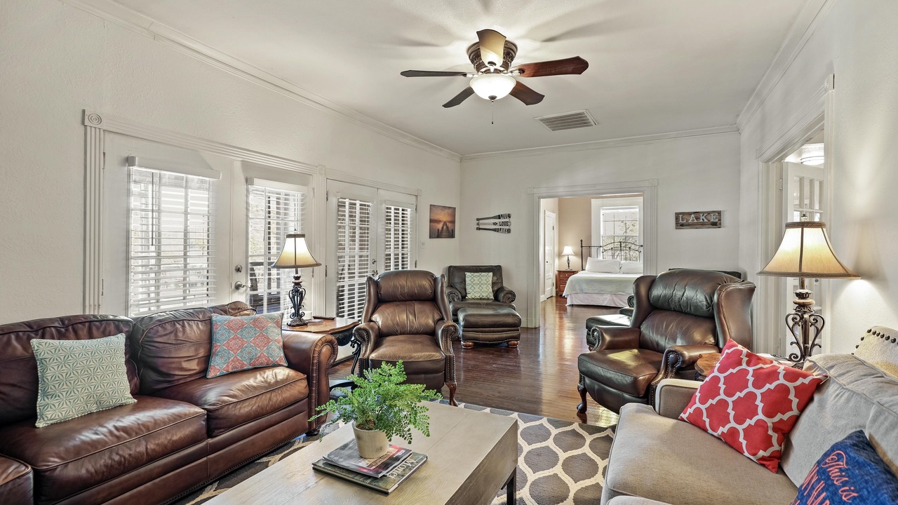 Photo of Livingroom in Graham