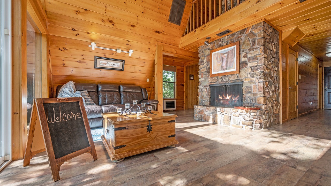 Photo of Livingroom in Smithville