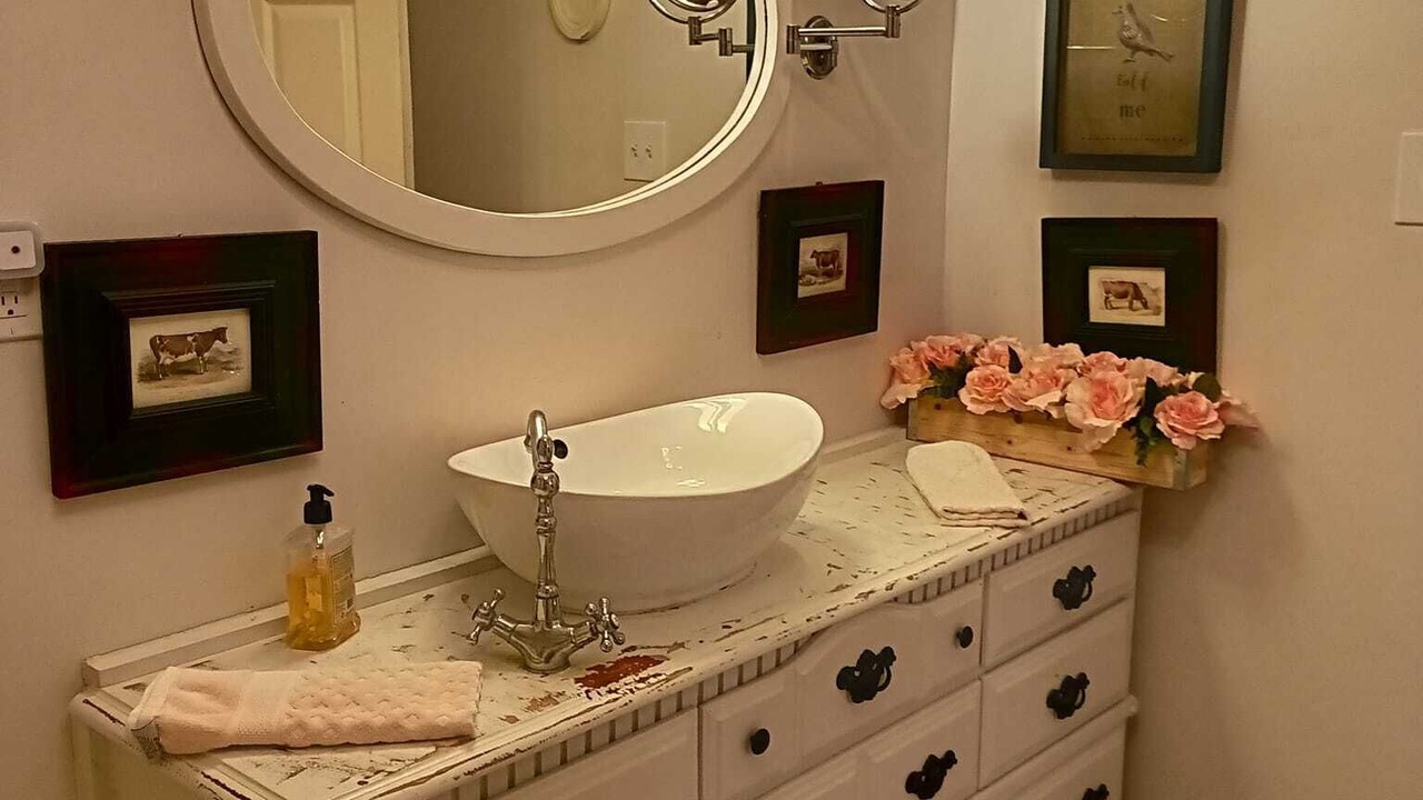 Photo of Bathroom in Kennard