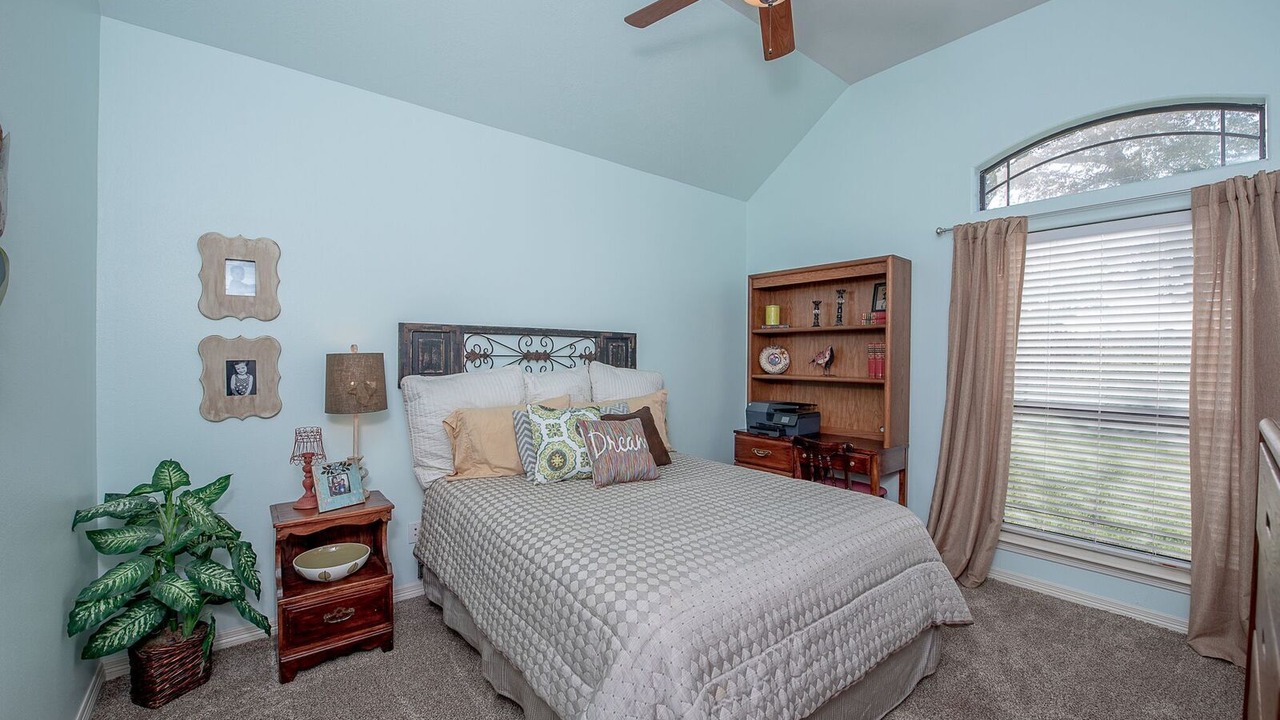 Photo of Bedroom in Wellborn