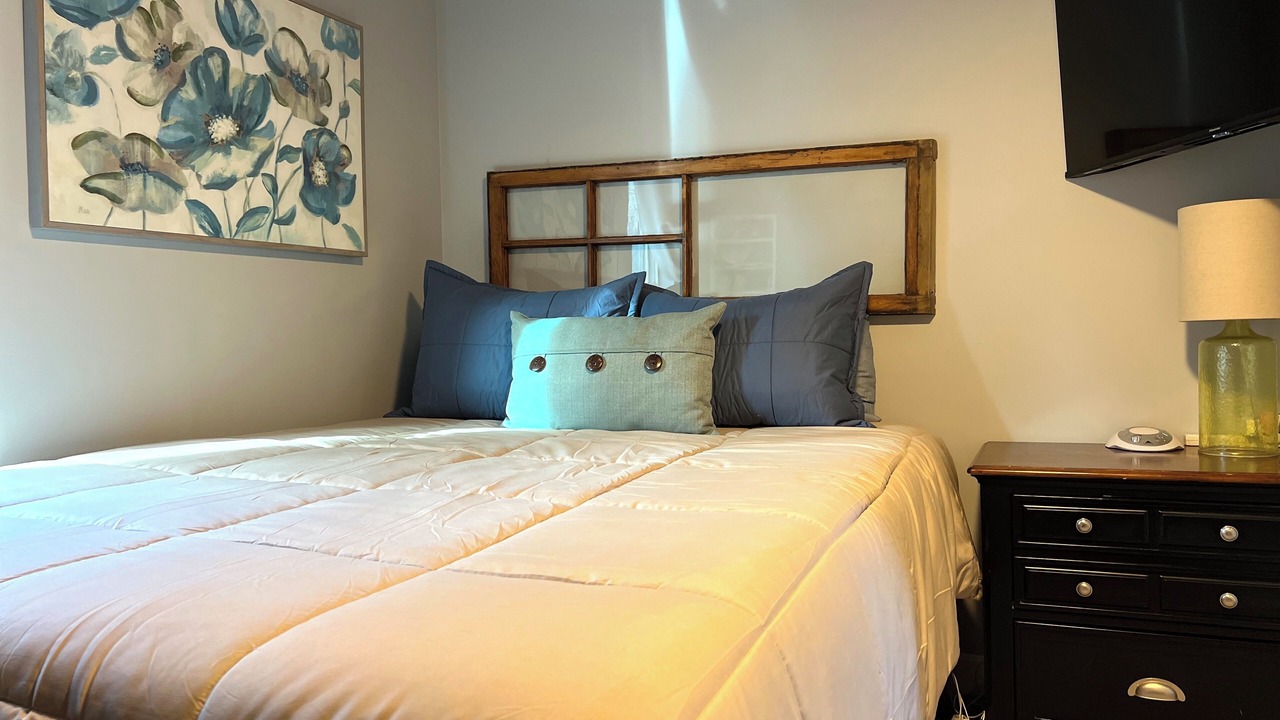 Photo of Bedroom in Martinez Park