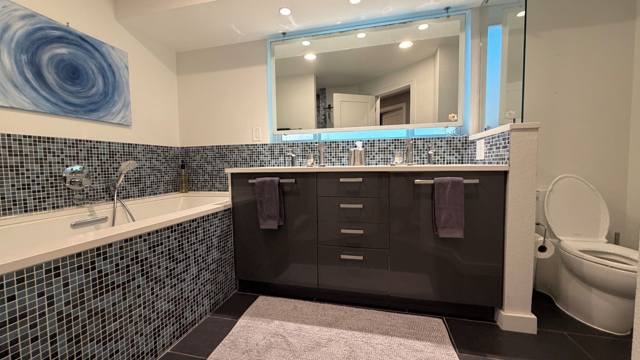 Photo of Bathroom in Rural North Boulder