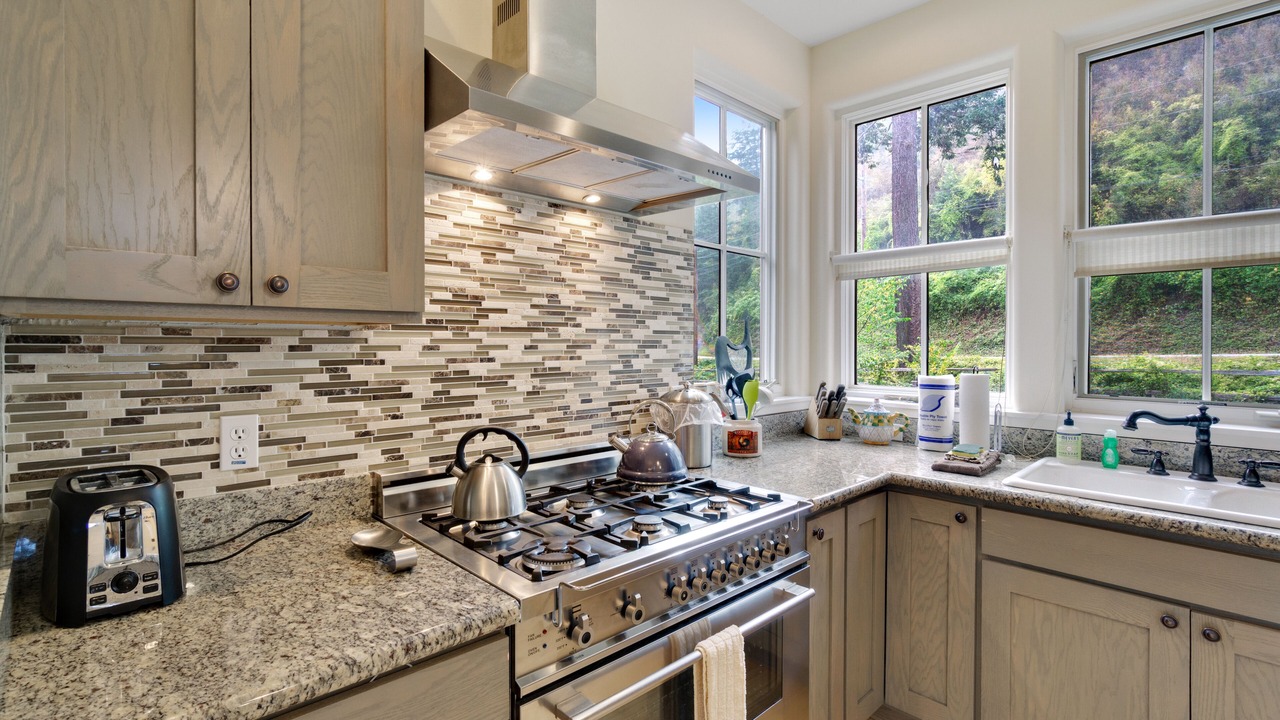 Photo of Kitchen in Eastsound