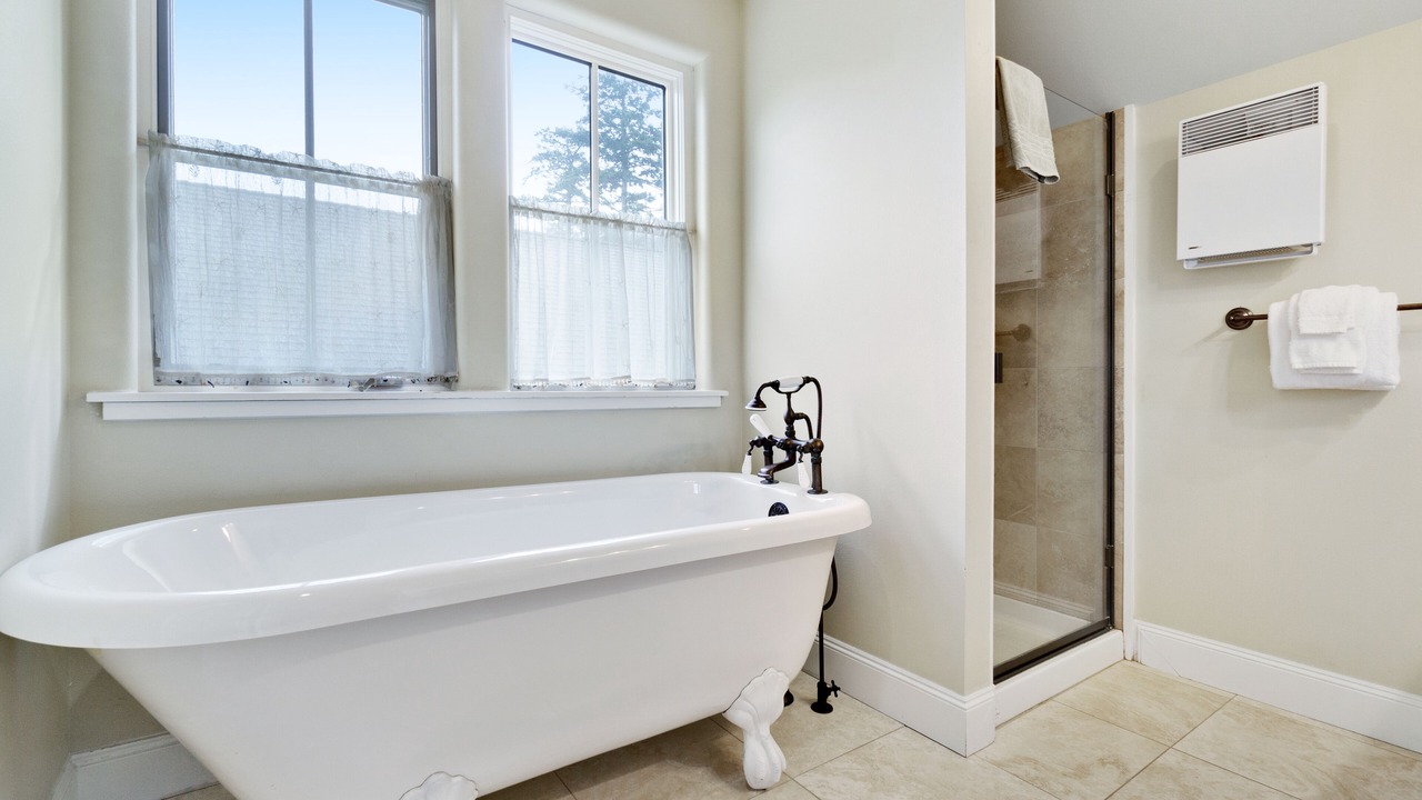 Photo of Bathroom in Eastsound