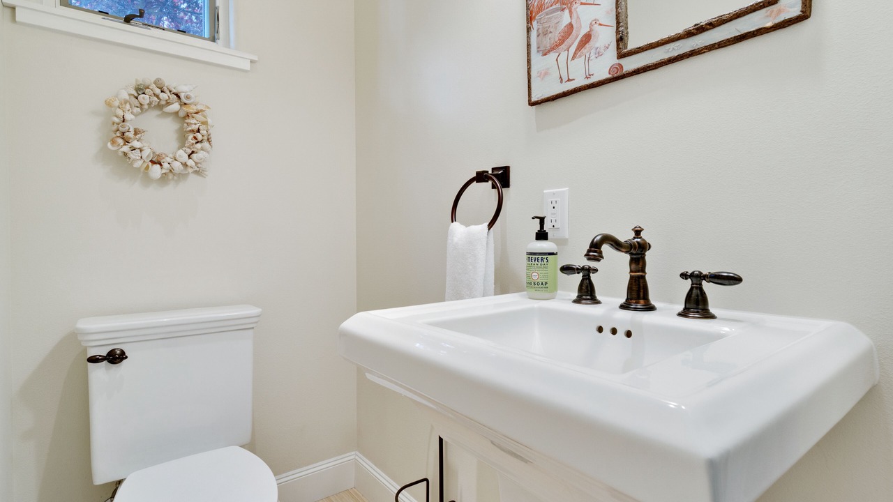 Photo of Bathroom in Eastsound