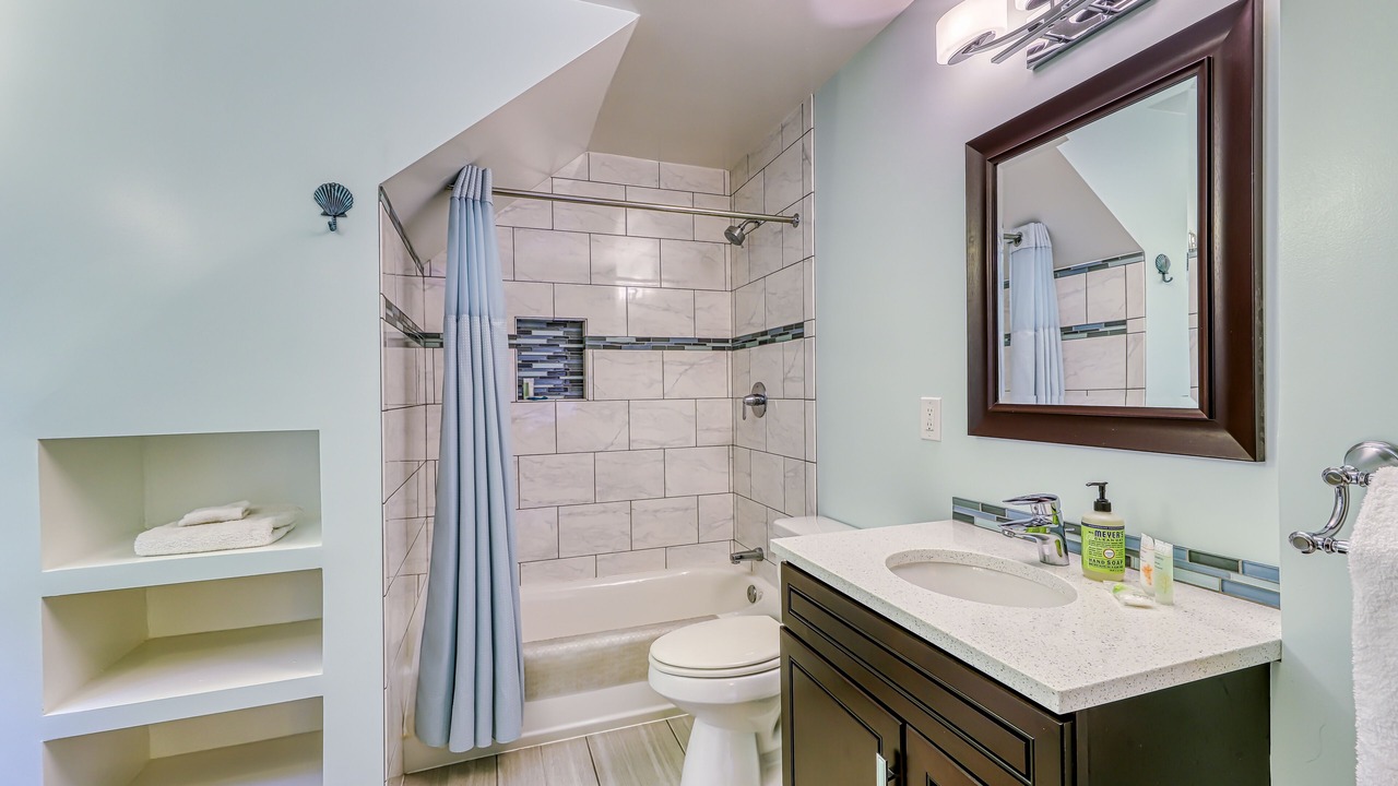 Photo of Bathroom in Eastsound