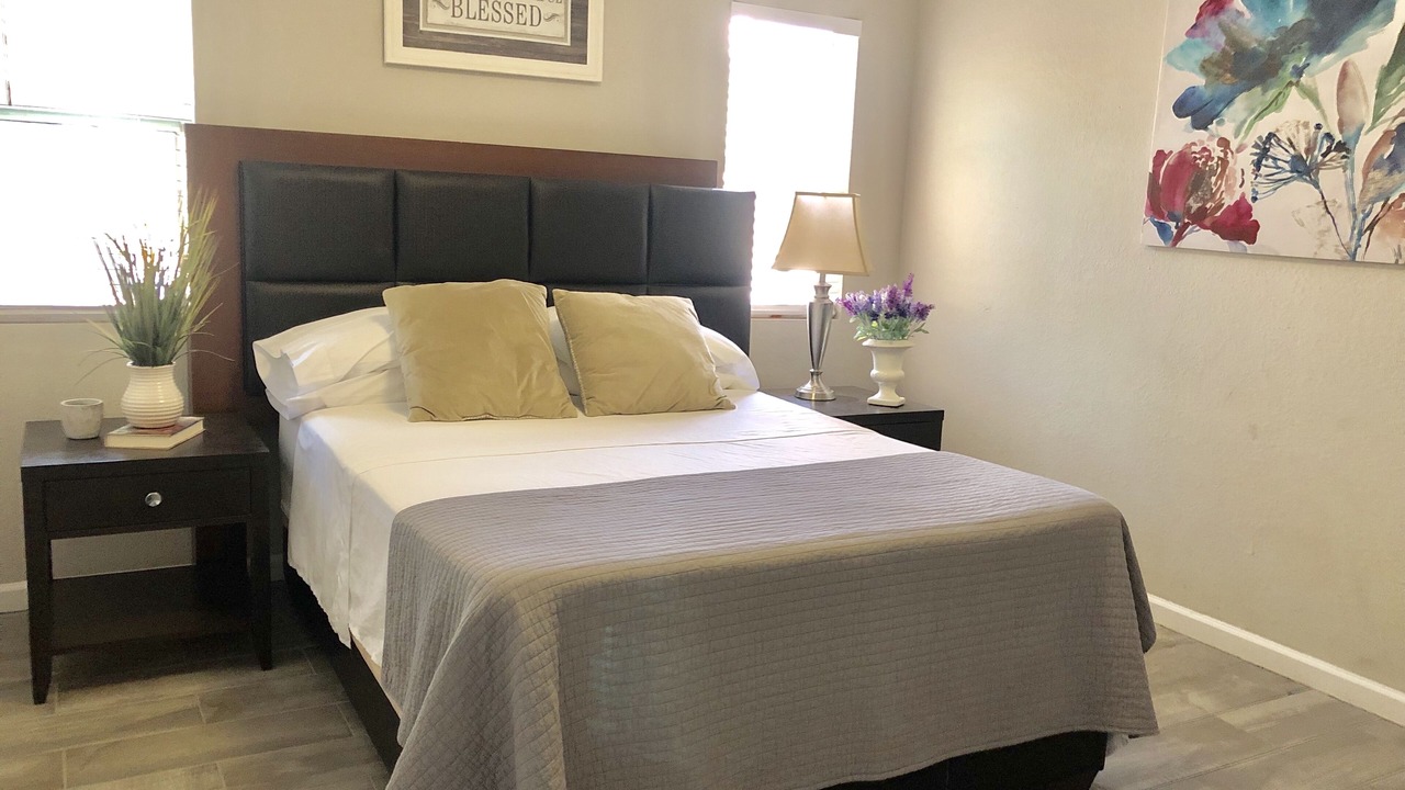Photo of Bedroom in Biggs Field