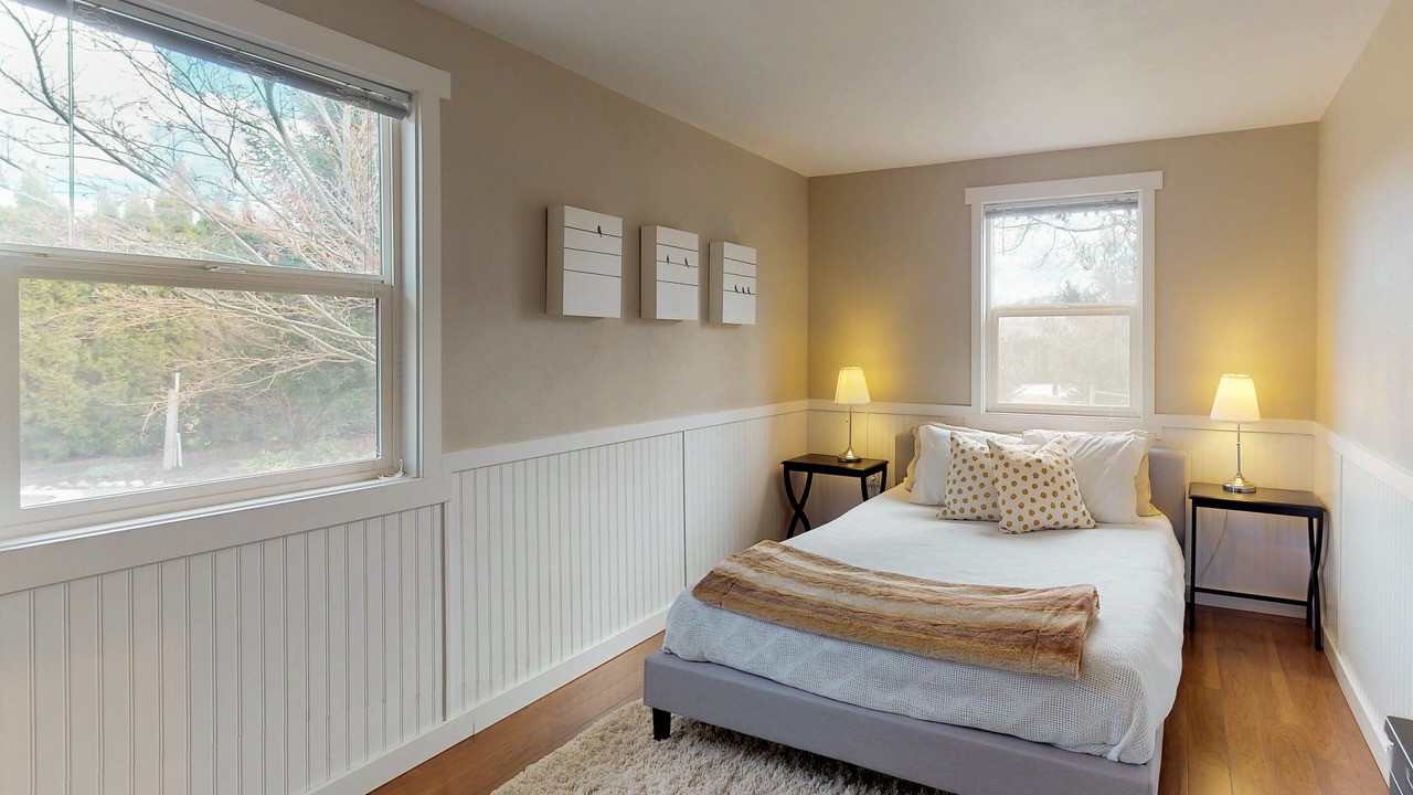 Photo of Bedroom in Manson
