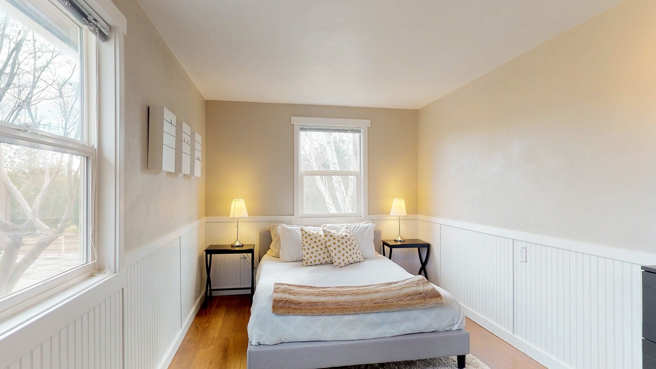 Photo of Bedroom in Manson