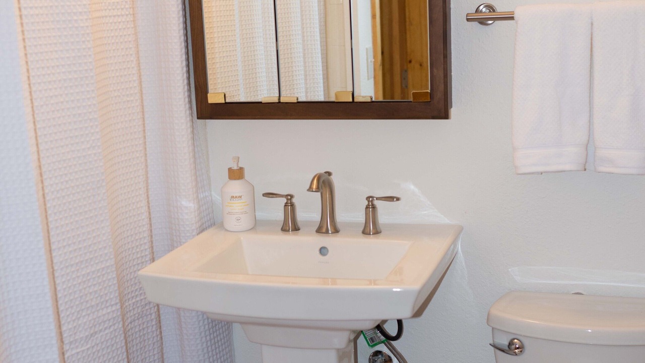 Photo of Bathroom in Grand Lake