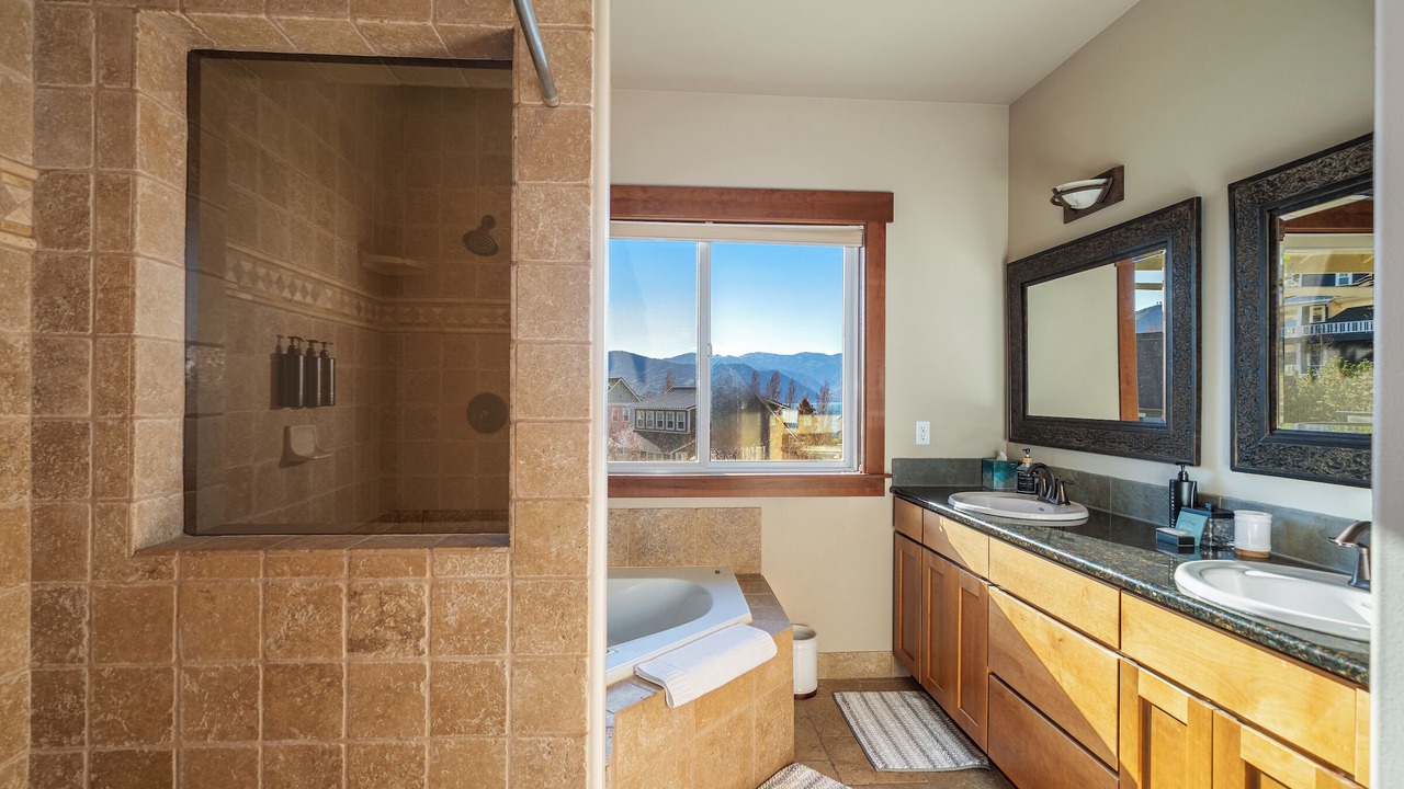 Photo of Bathroom in Chelan