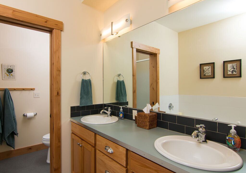 Photo of Bathroom in Chelan