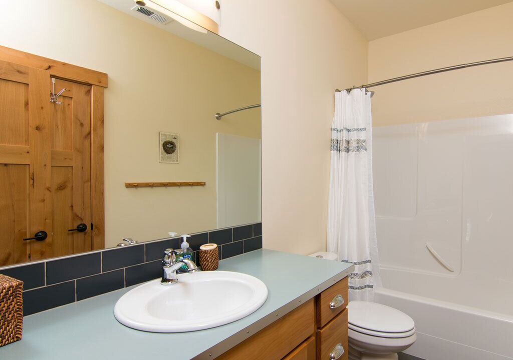 Photo of Bathroom in Chelan