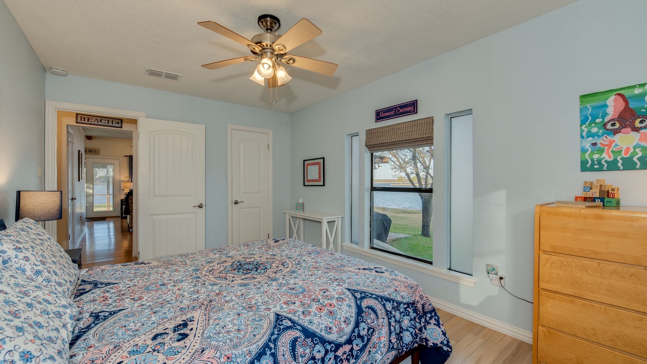 Photo of Bedroom in Graford