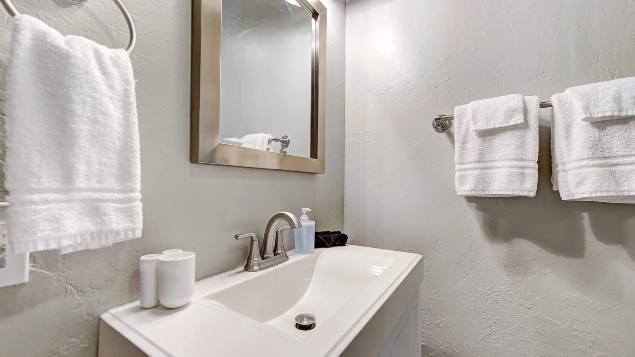 Photo of Bathroom in Asian District