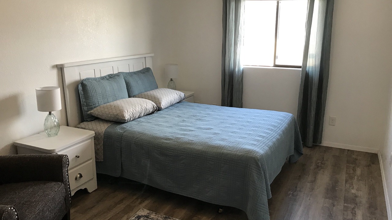 Photo of Bedroom in Oroville