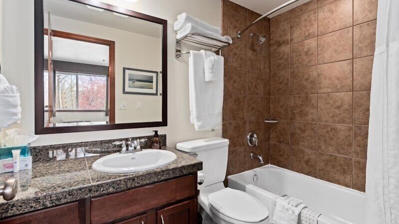 Photo of Bathroom in Chelan