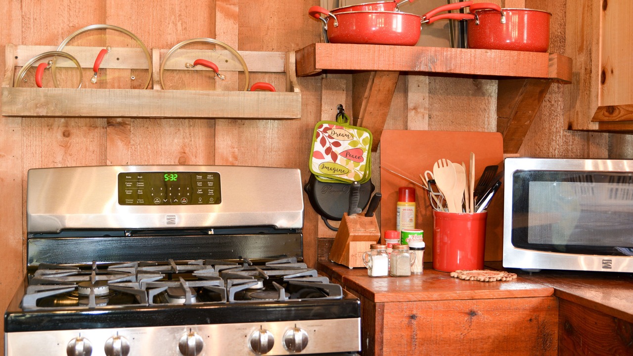 Photo of Kitchen in Board Camp