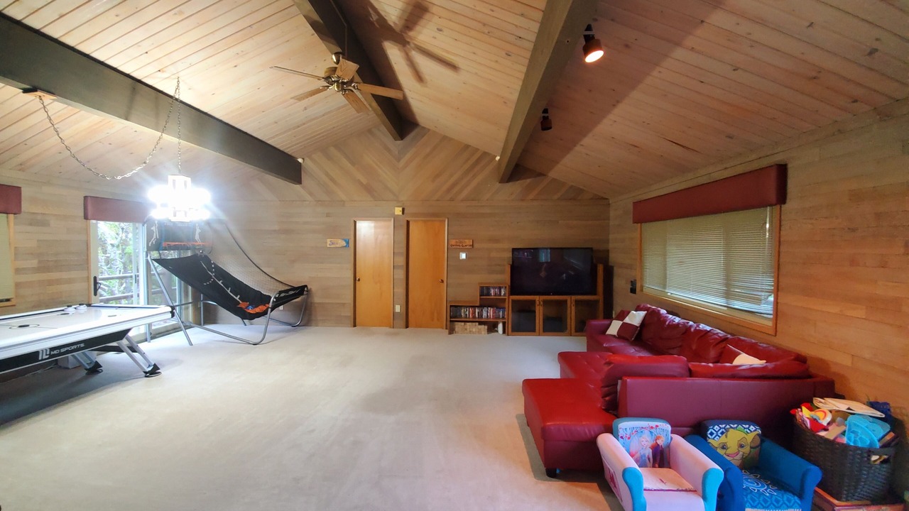Photo of Livingroom in Belfair