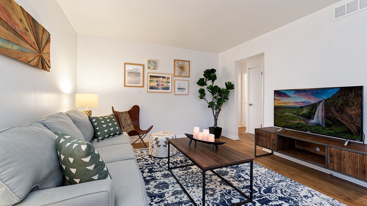 Photo of Bedroom in University Acres