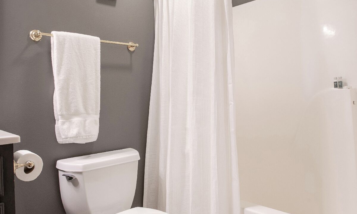 Photo of Bathroom in Yankton