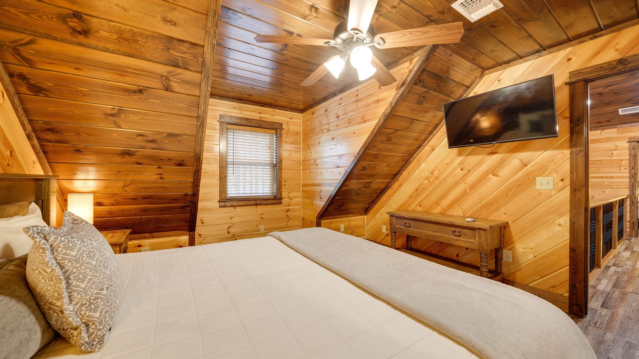 Photo of Bedroom in Golden