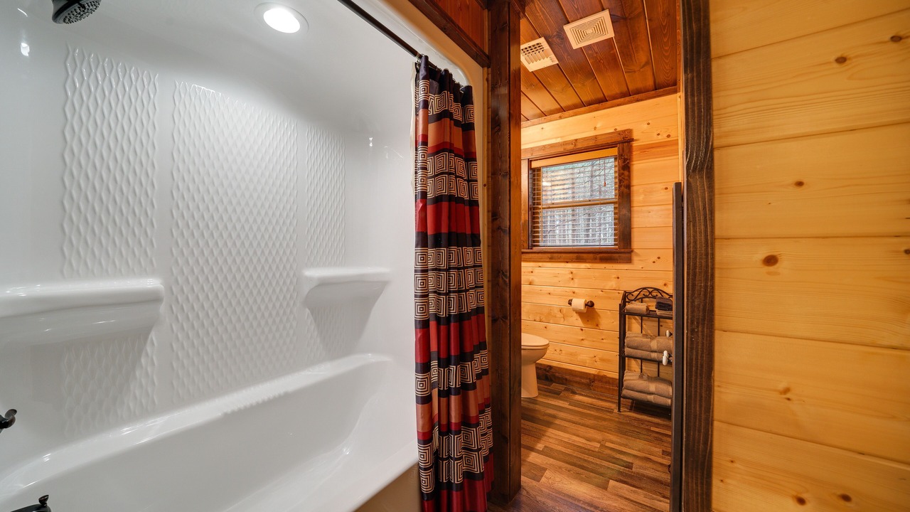 Photo of Bathroom in Golden