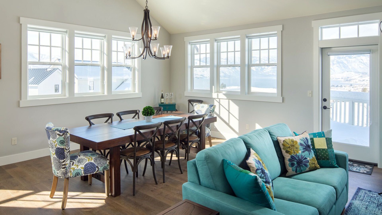 Photo of Livingroom in Chelan