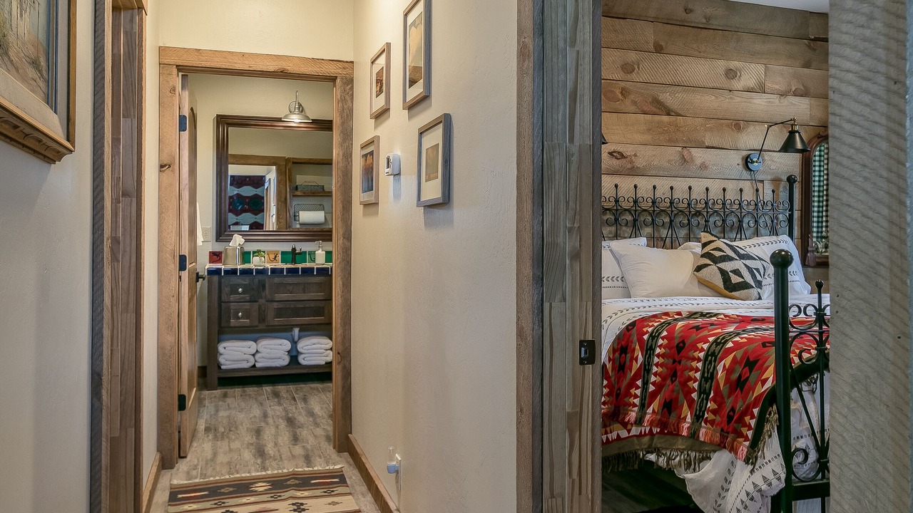 Photo of Bedroom in Canyon