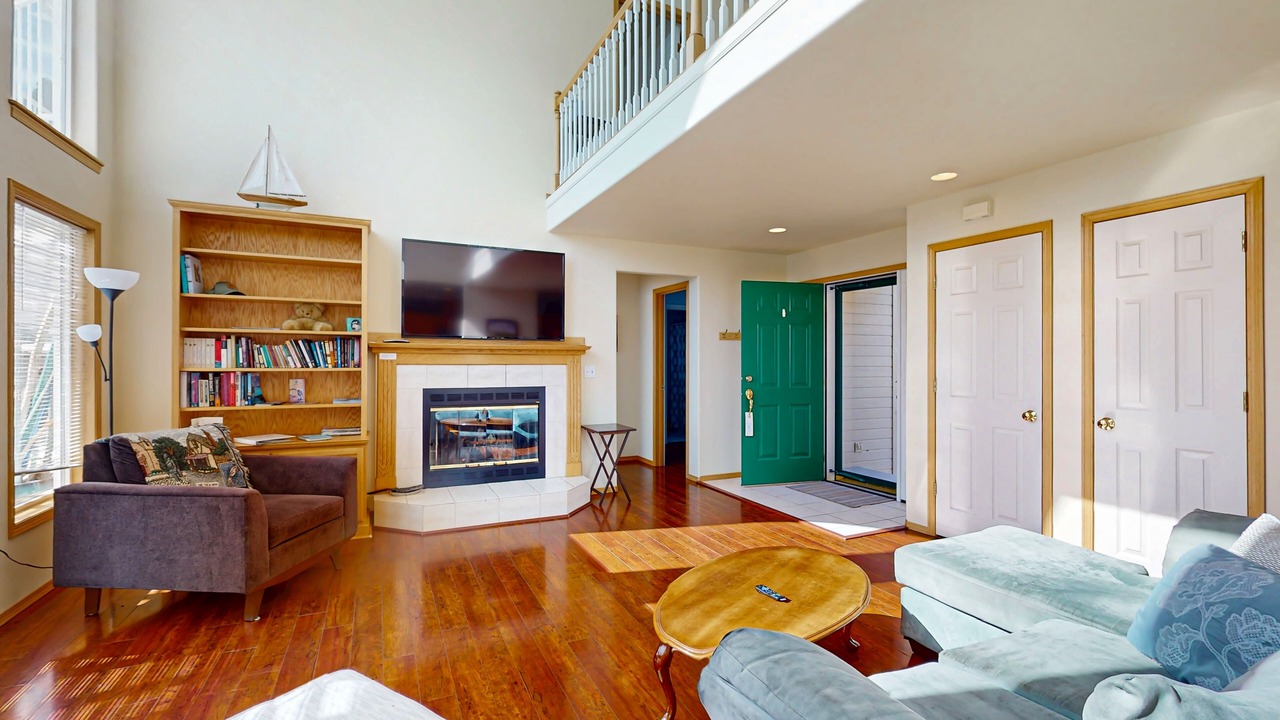 Photo of Livingroom in Chelan