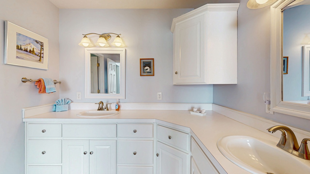 Photo of Bathroom in Chelan