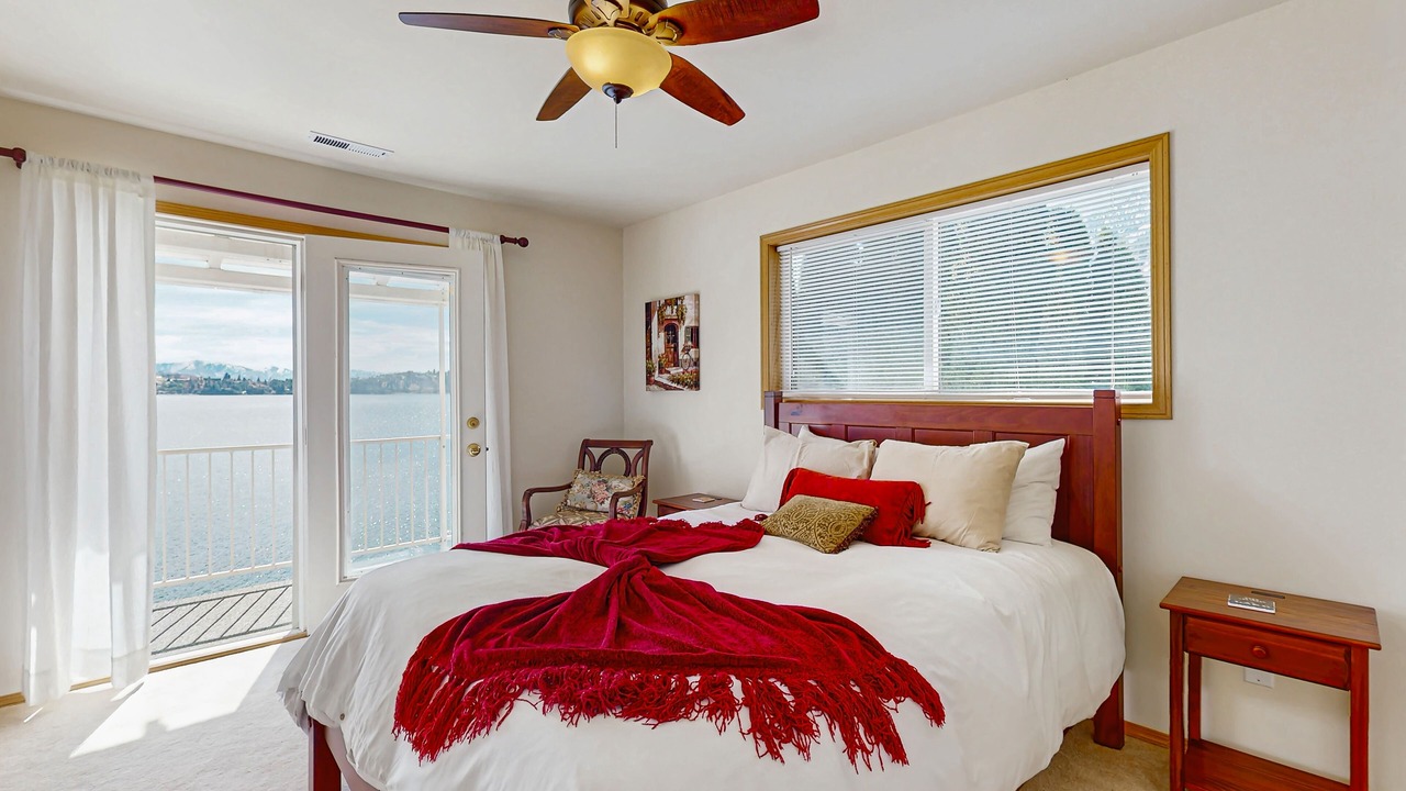 Photo of Bedroom in Chelan